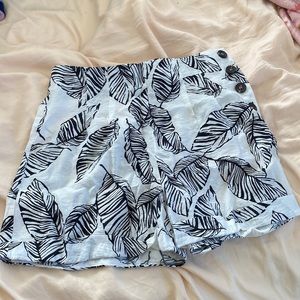 High Waisted Palm Leaf Shorts